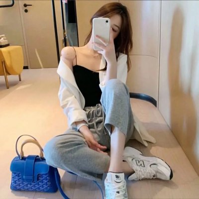 牧蜂姑娘